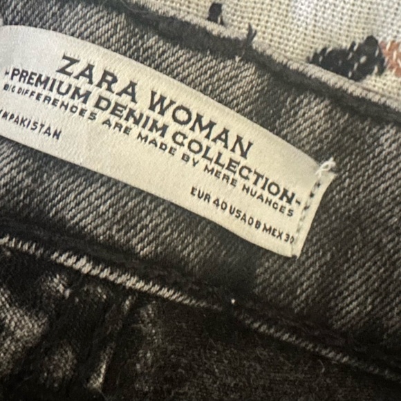 Zara - Slim Fit Skinny Mid Rise The Rider Jeans - Picture 3 of 6